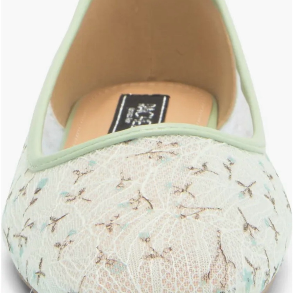 Women's Mint Lace Ballet Flat with Delicate Floral Detail